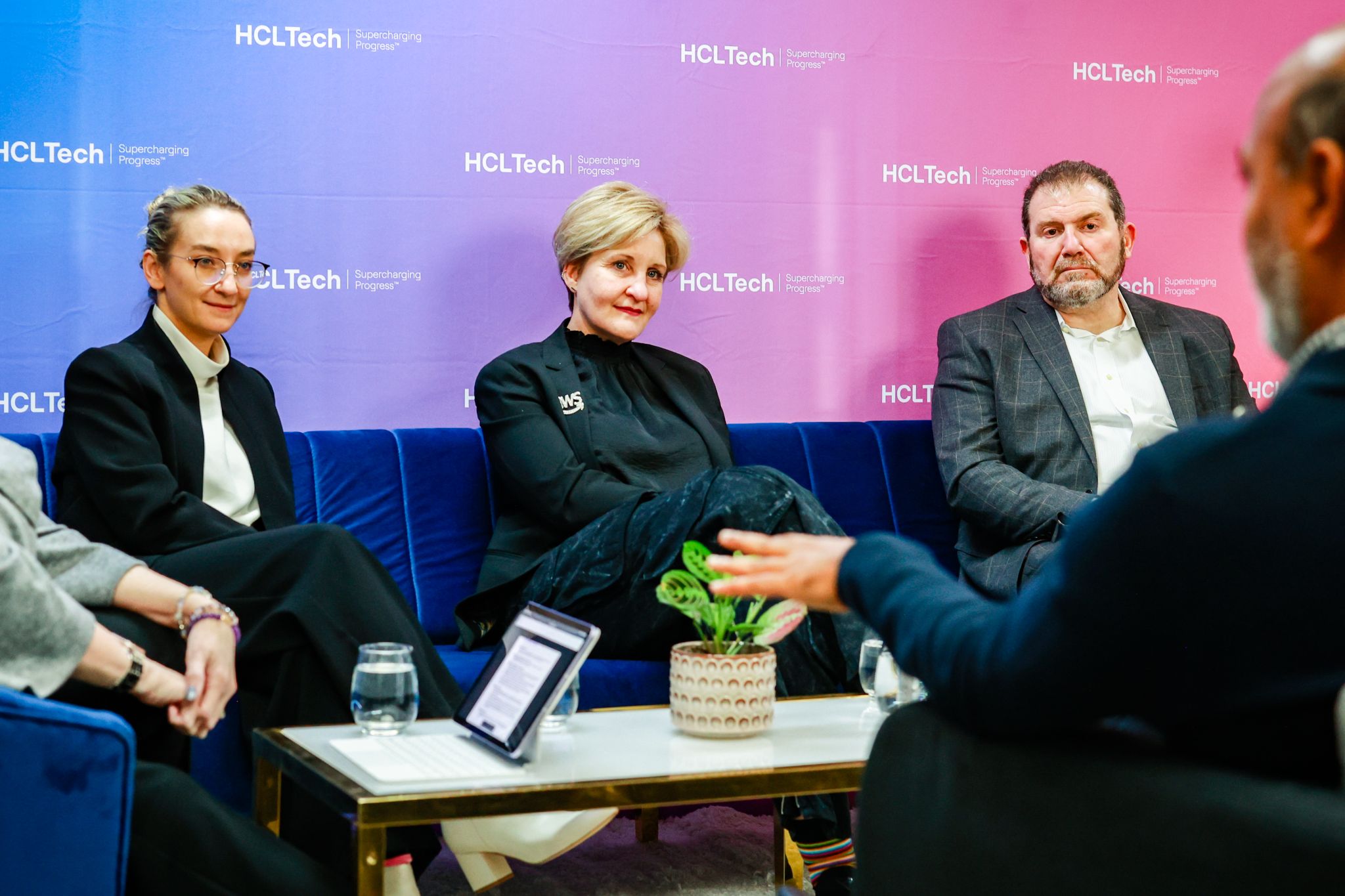 1764359777147 1764359777147