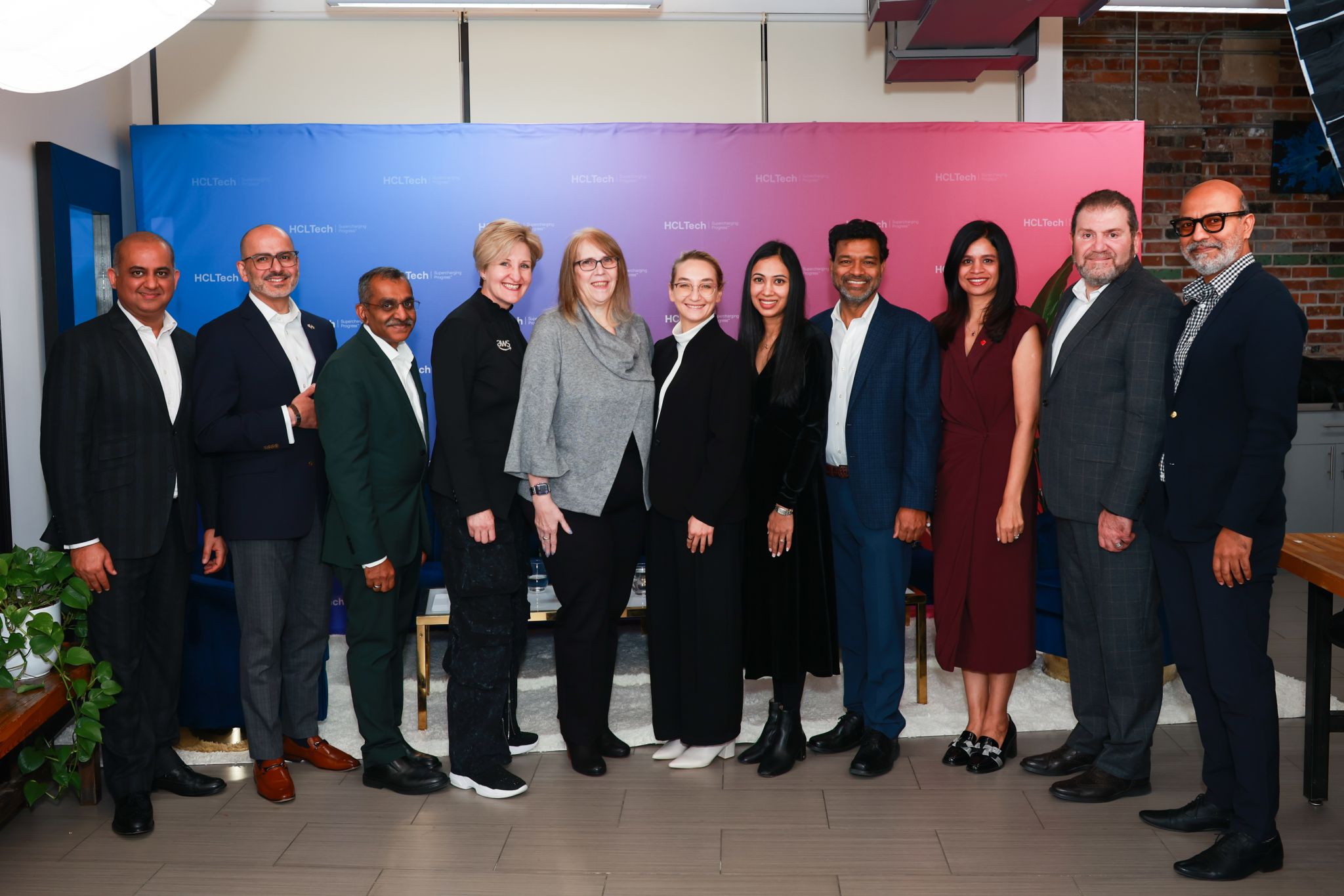 1764359777847 1764359777847